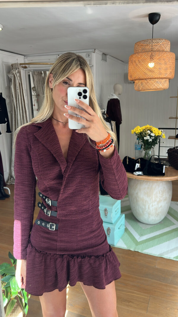 Top burgundy belted