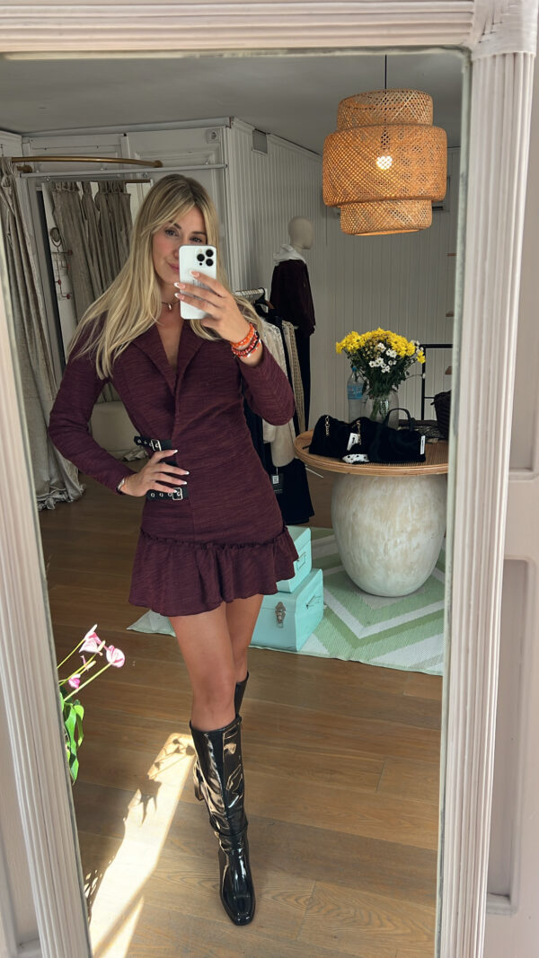 Top burgundy belted