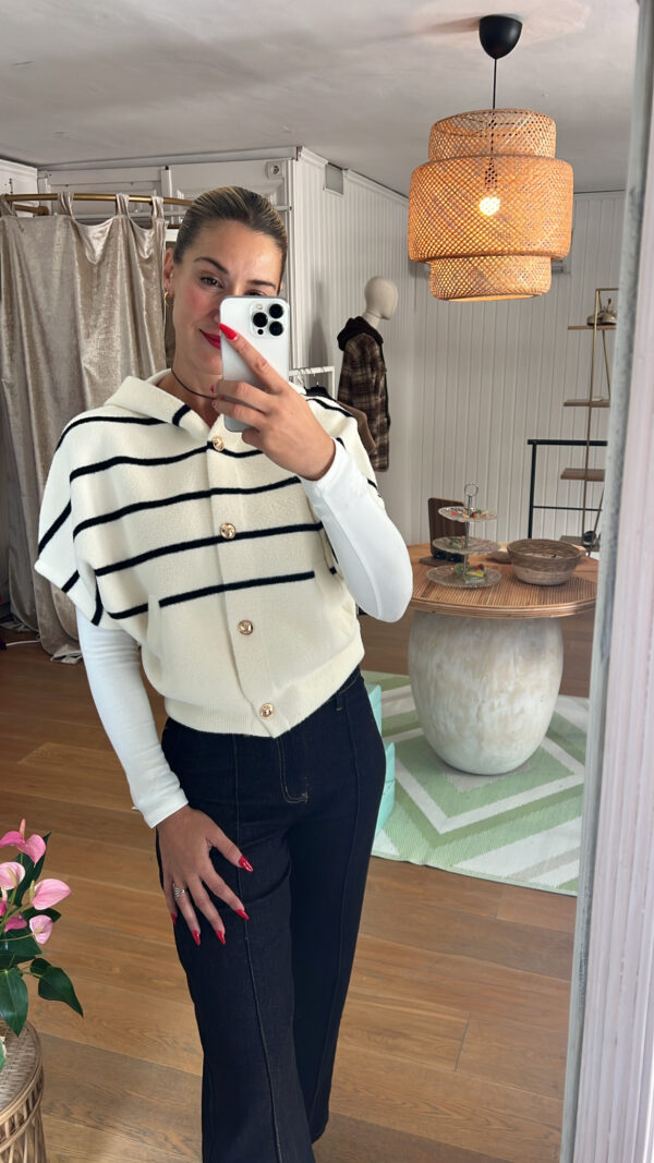 chaqueta clara beig
