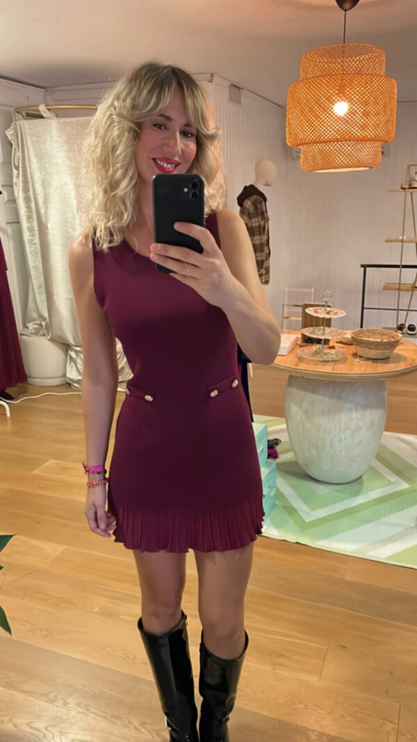 Vestido burdeos lidia