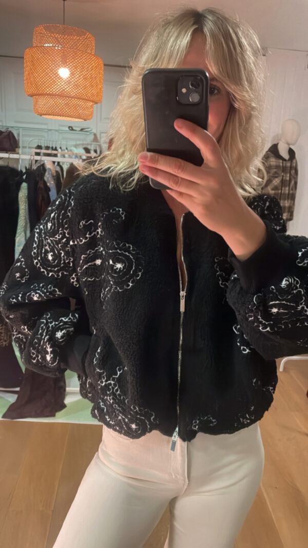 Chaqueta borreguillo pasley negra