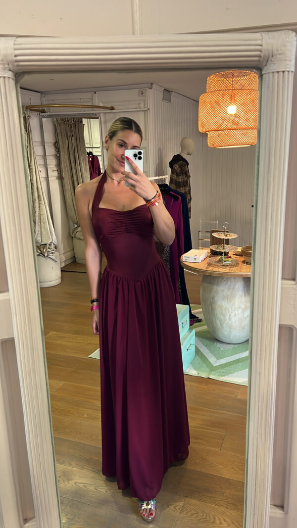 Vestido princesa granate