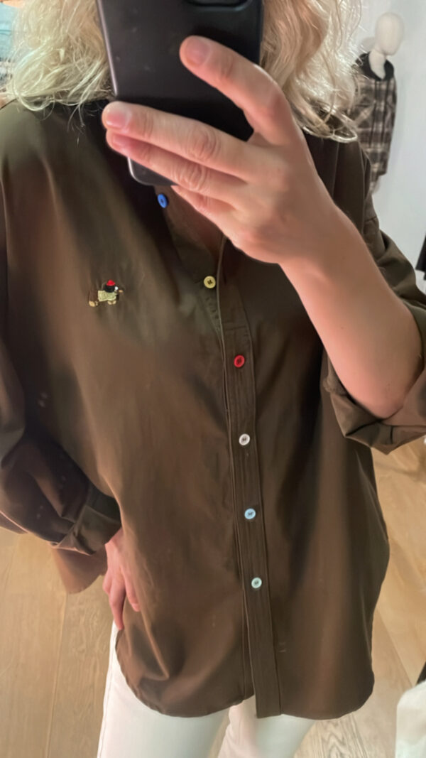 Camisa teckel marrón
