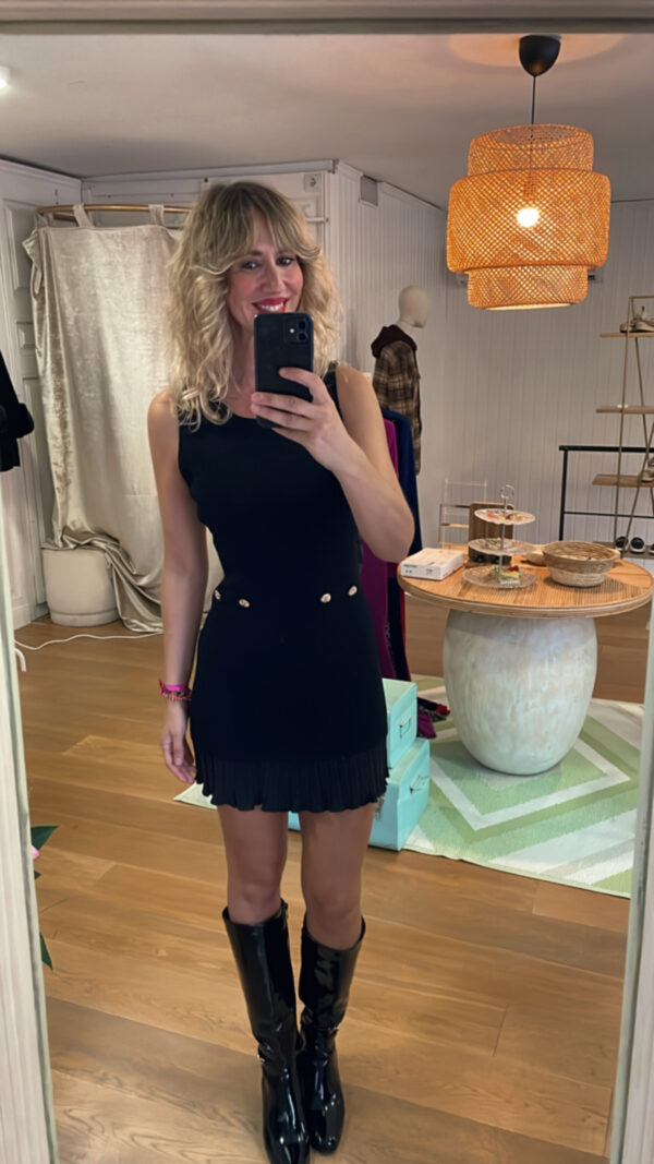 Vestido negro lidia