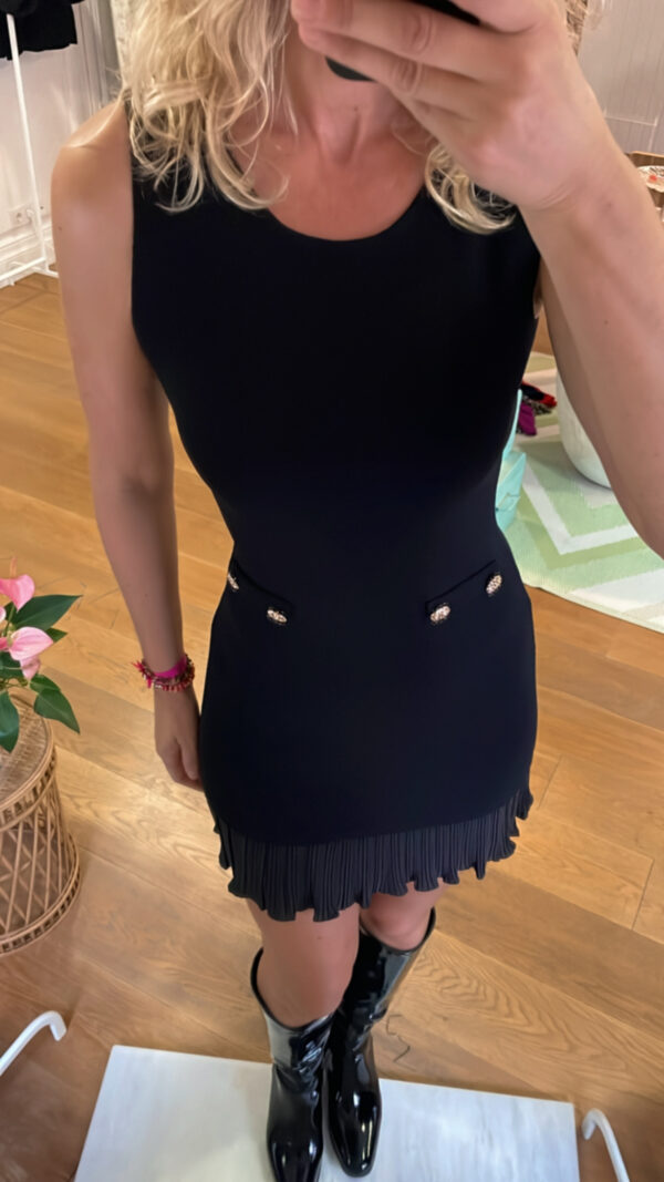 Vestido negro lidia