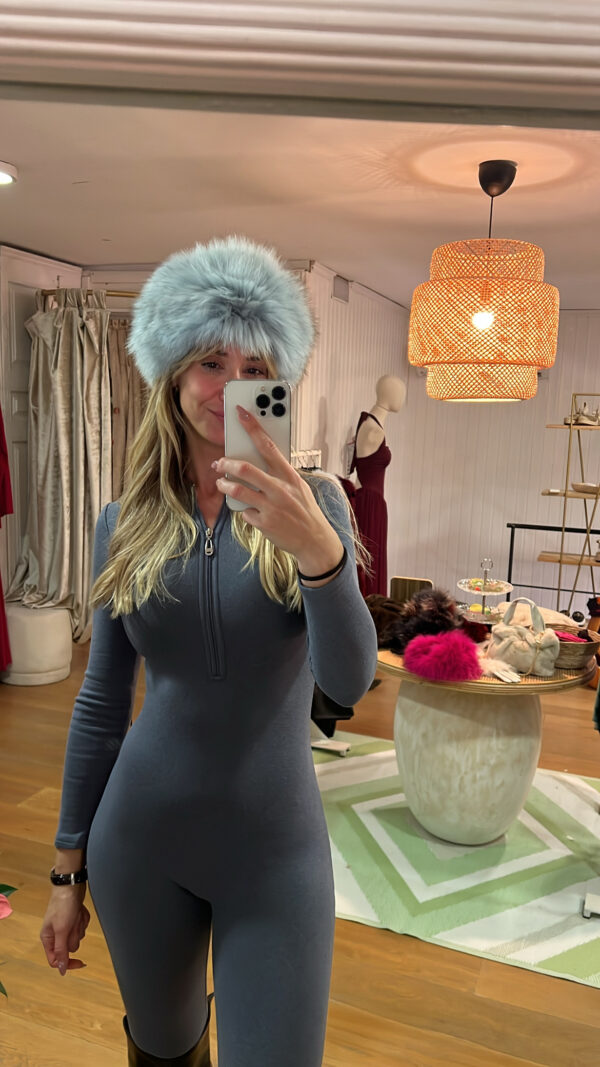 Cuello/ orejeras azul baby