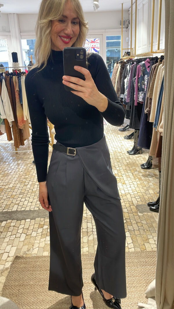 Pantalón fragrance gris