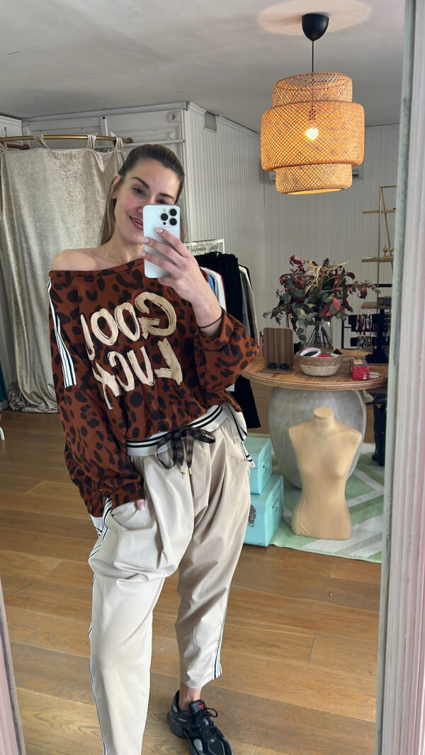 Sudadera oversize Good luck