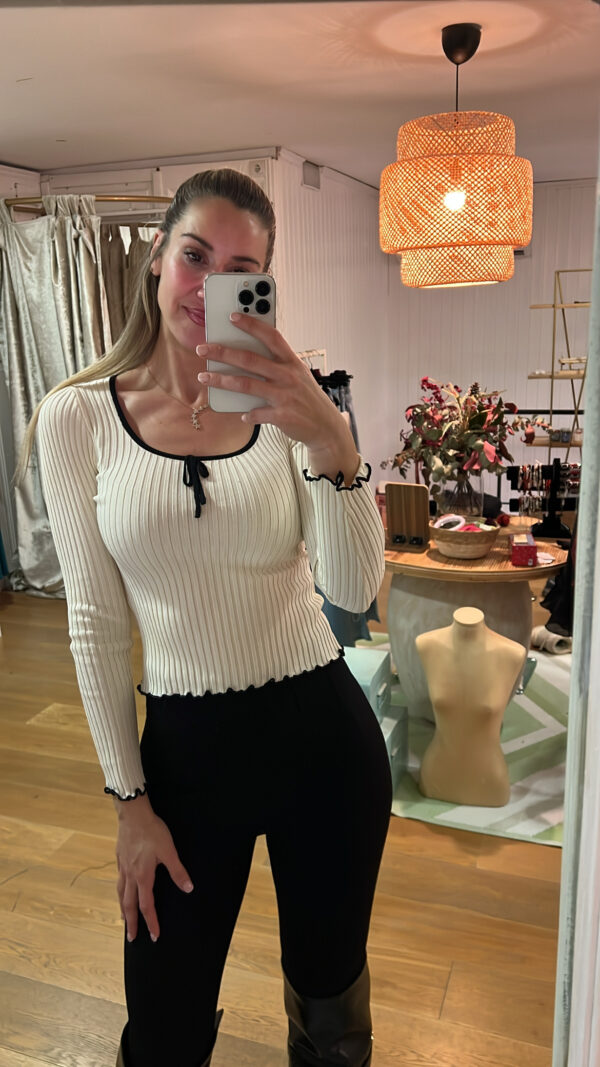 suéter lolita en punto de canalé bone