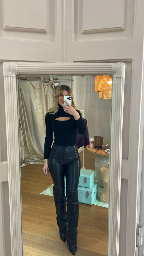 Pantalón IVI eco piel elástico