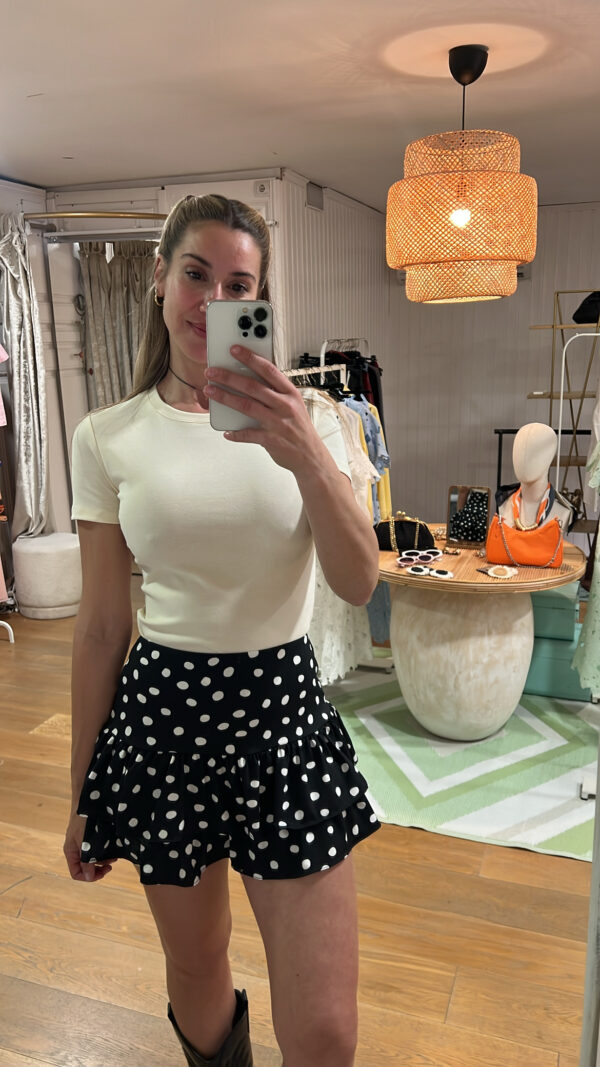 Camiseta basica bisset color mantequilla