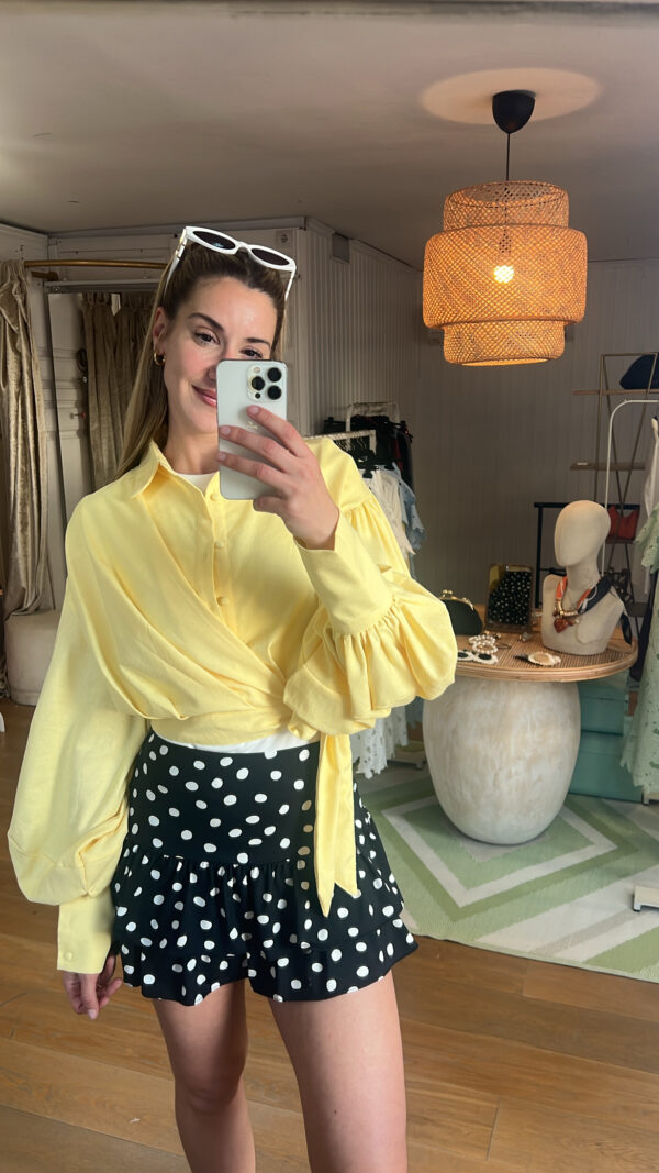 camisa Dalí amarilla