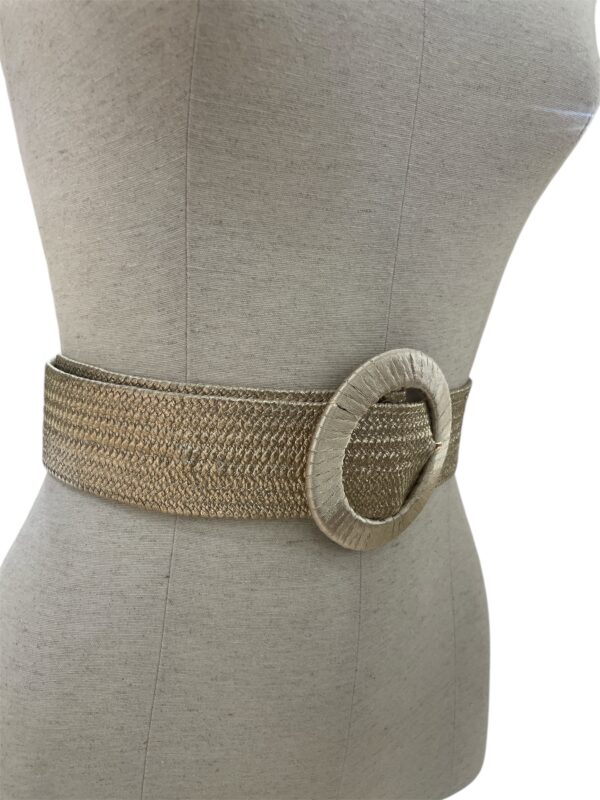 Cinturón elástico satinado color dorado