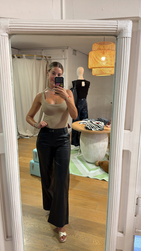 Pantalón ecopiel charlie