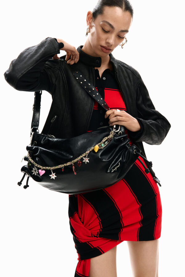 bolso grande estilo bandolera